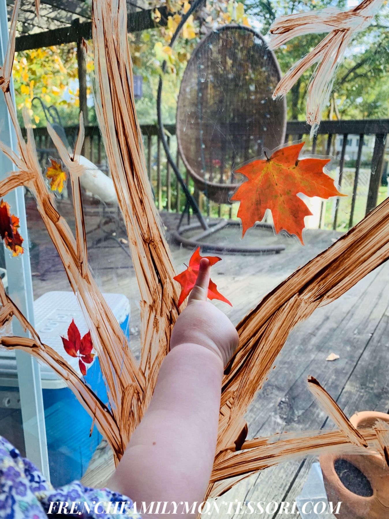 TODDLER FALL WINDOW ACTIVITY – French Family Montessori